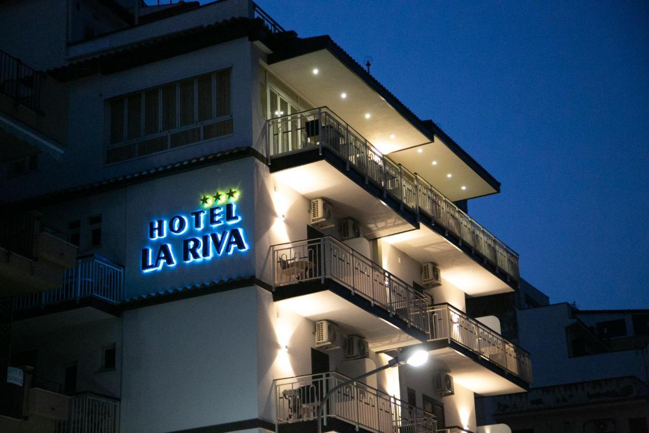 Hotel La Riva Giardini Naxos Eksteriør bilde